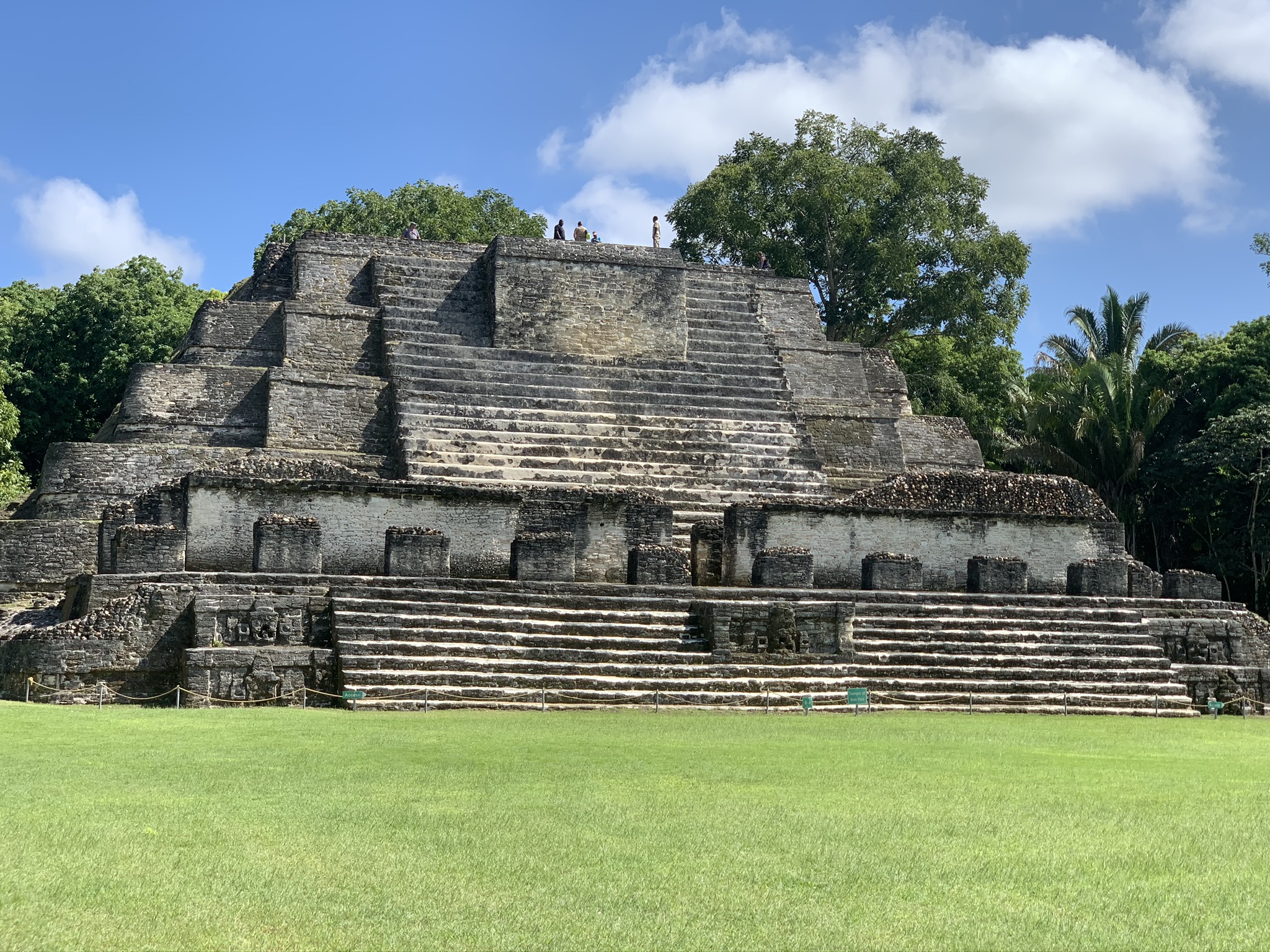 Belize Altun Ha Mayan Ruins and City Sightseeing with Lunch Excursion
