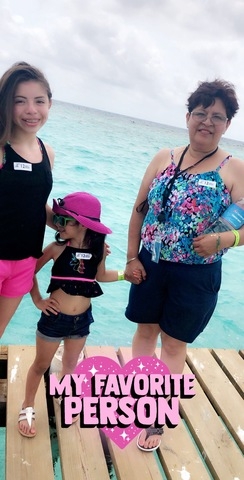 Belize Goff's Caye Island Beach Getaway and Snorkel Excursion Loved it!!