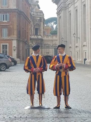 Civitavecchia Private Guided Vatican, St. Peter's Basilica, and Sistine Chapel Sightseeing Excursion Great Tour!  Wonderful Guides!!