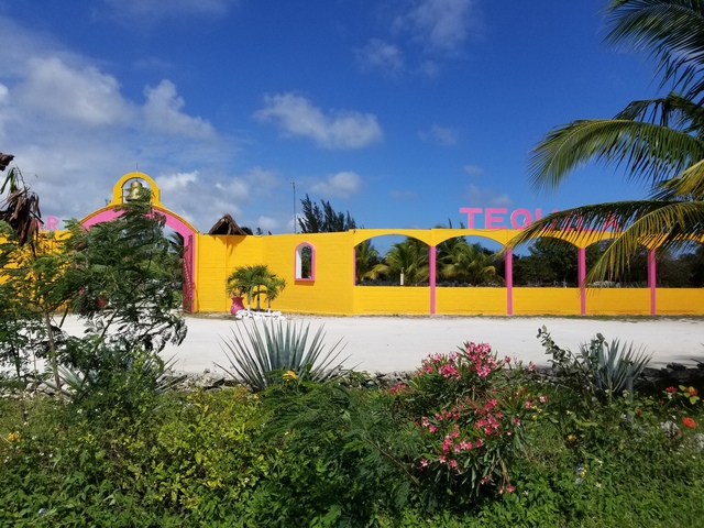 Cozumel Private Dune Buggy, Island Highlights, and Snorkel Excursion with Lunch Excellent guided tour