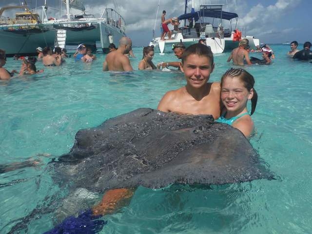 Grand Cayman Stingray City Catamaran Sail and Snorkel Excursion I kissed a ray and liked it!