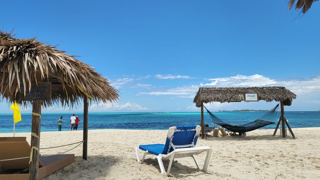 Nassau Breezes Bahamas Resort All Inclusive Day Pass Nassau Breezes