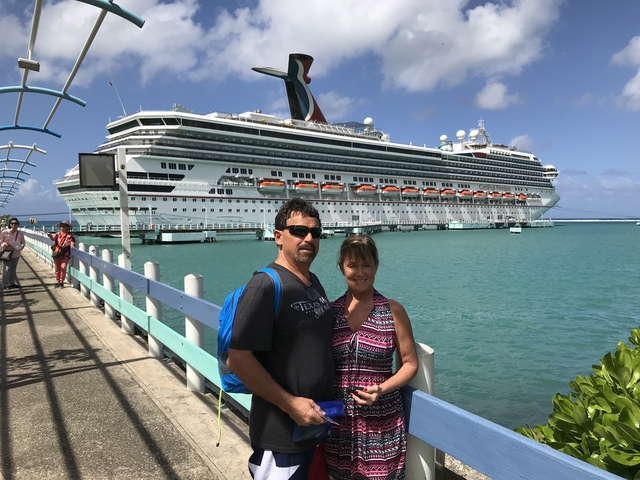 Ocho Rios Highlights, Shopping and Dunn's River Falls, and Jamaican Lunch Excursion Loved It!!