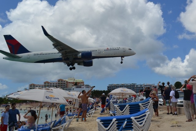 St. Maarten Highlights, Sightseeing, Beach and Shopping Excursion FUN DAY!