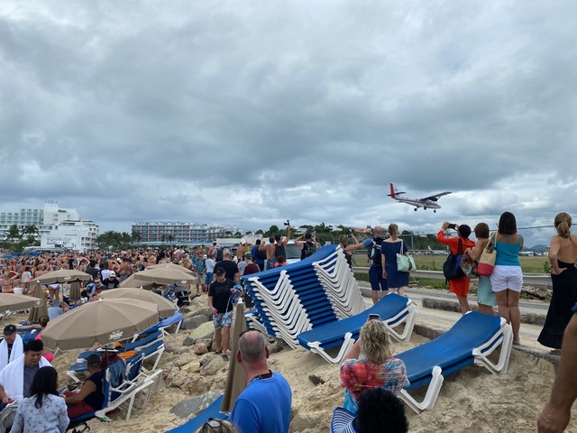 St. Maarten Orient and Maho Beaches Excursion - Beach Bum Combo Great time