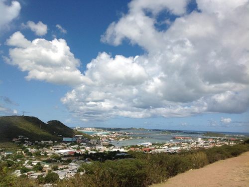St Maarten  Philipsburg plane landing Cost