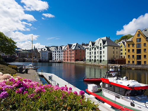 Alesund Norway Brosundet Canal Walking Trip Prices