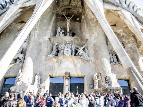 Barcelona Sagrada Familia Cruise Excursion Cost