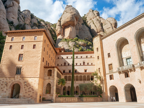 Barcelona mountjuic hill full day Excursion Tickets