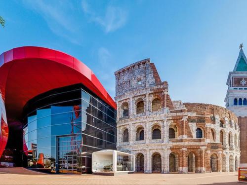 Barcelona Sesamo Land Trip Booking