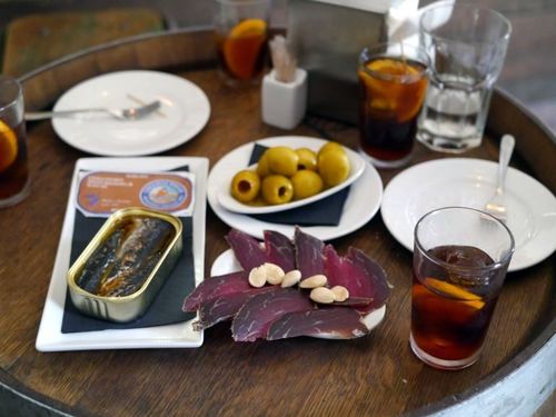 Barcelona pintxos wallking Cruise Excursion Reservations
