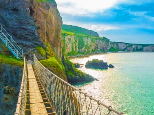 Belfast Giants Causeway and Highlights Excursion