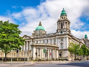 Belfast Hop-On Hop-Off City Sightseeing Excursion