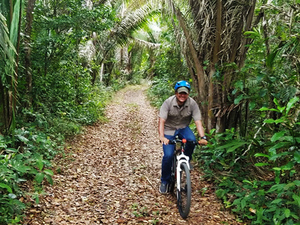 Belize Altun Ha Mayan Ruins and Jungle Mountain Bike Excursion