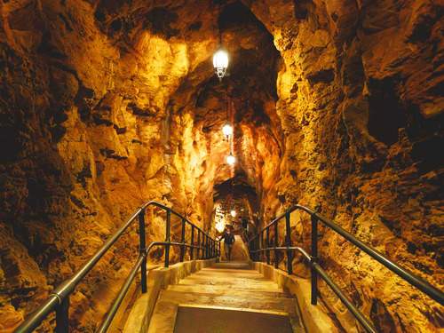 Bermuda Crystal Caves Discovery Excursion