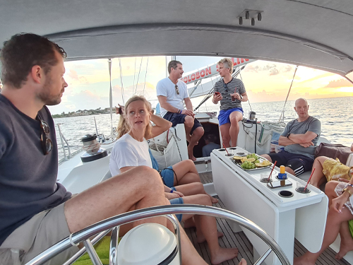 Bonaire Snacks  Sailing Excursion Reviews