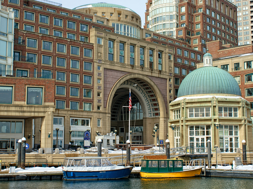 Boston  Massachusetts / USA inner harbor Cruise Excursion Cost