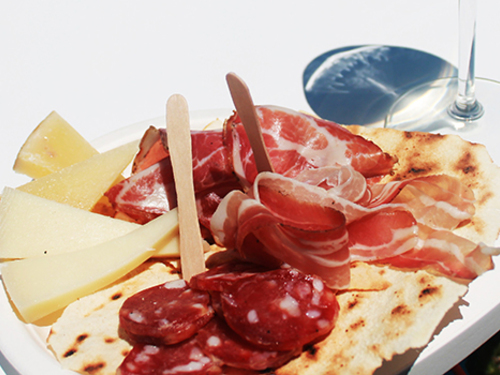 Cagliari Wine Tasting Sightseeing Tour Reservations