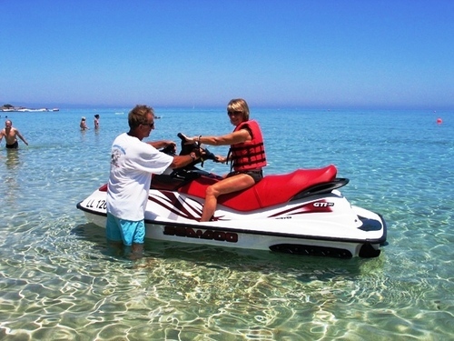 Jet Ski At Mr Sanchos Beach Club In Cozumel From Playa Del Carmen Playa Del Carmen Calica 750 Cc Jet Ski S Excursion Reviews