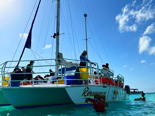 Cozumel Catamaran El Cielo Starfish Sandbar, Stingrays and the Turtle Bay Excursion