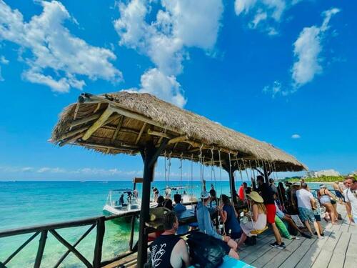 Cozumel Combo Jeep Sightseeing and ATV with Jade Caverns Adventure 