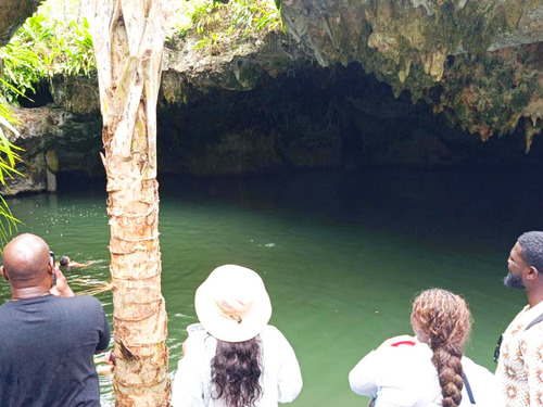 Cozumel Combo Jeep Sightseeing and ATV with Jade Caverns Adventure 