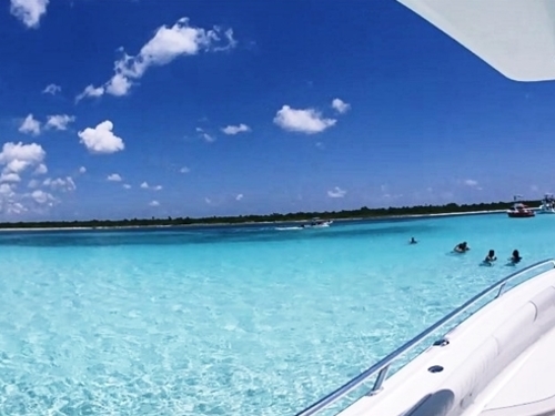 Cozumel first lady Tour Booking