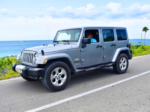 Cozumel Private Jeep Sightseeing Excursion 