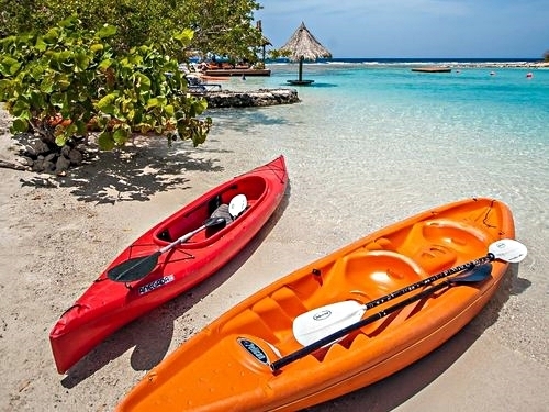 Roatan Honduras private island day pass Trip Reviews