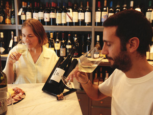 Genoa 2 Hour Guided Walking Food and Wine Tasting Excursion