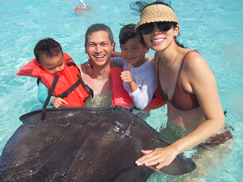 Grand Cayman Stingray City, Barrier Reef and Starfish Point Snorkeling with Seven Mile Beach Ultimate Combo Adventure