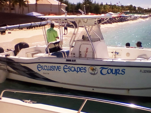 Grand Turk Colorful Fish Tour Reservations