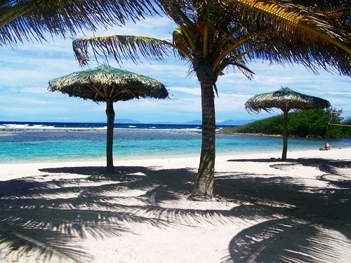 Roatan Honduras beach resort Trip Booking