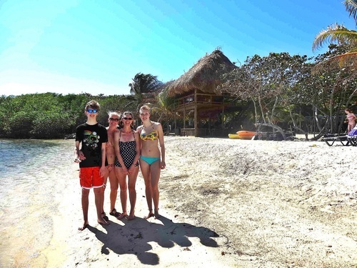Roatan all inclusive day pass Shore Excursion Prices