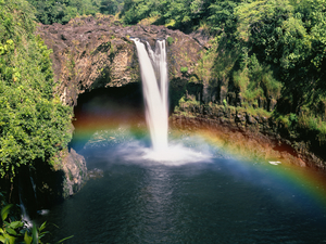 Hilo Volcanoes National Park and Rainbow Falls Excursion
