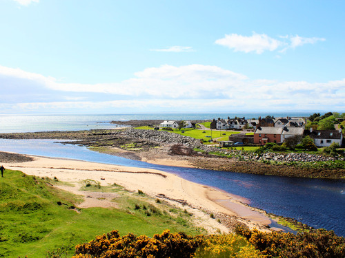 Invergordon Dunrobin Castle and Highland Villages Excursion