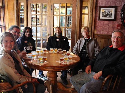 Juneau Alaska / USA Pub Crawl Walking Excursion Prices