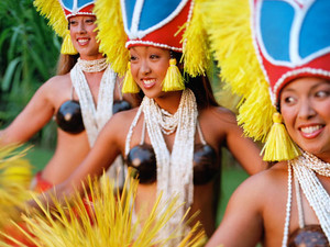 Kauai Traditional Luau and Polynesian Show Excursion