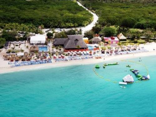 Cozumel  Mexico crystal blue water Booking