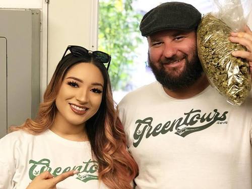 Los Angeles  California / USA Glass Blowing Demo Cannabis Tour Booking