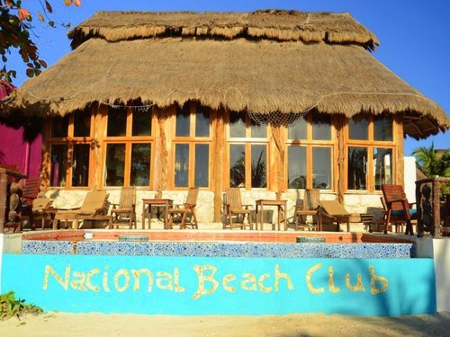 Mahahual beach restaurant Trip Cost