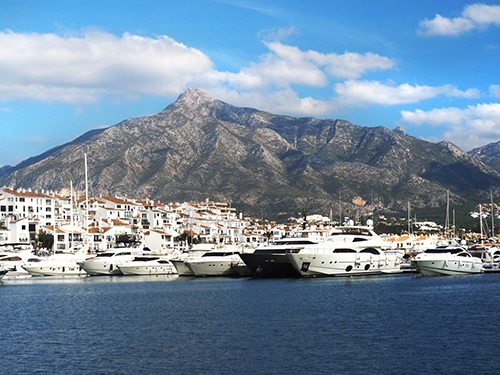 Malaga Luxurious Villas Sightseeing Tour Reservations