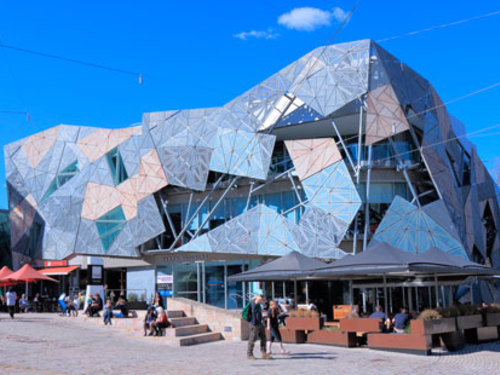 Melbourne harbor town Shore Excursion Reservations