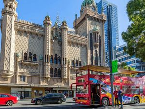 Melbourne Hop On Hop Off City Sightseeing Bus Excursion