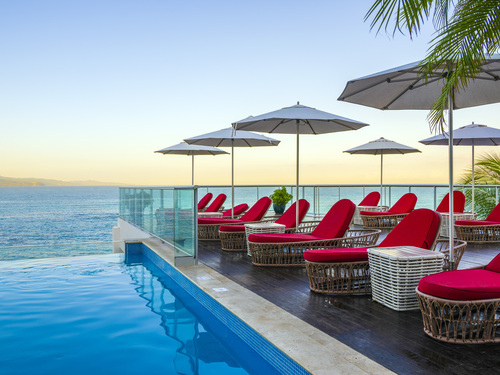 Montego Bay City Highlights and Beach Day Pass at Luxury Boutique S Hotel