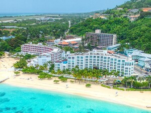 Montego Bay City Highlights and Beach Day Pass at Luxury Boutique S Hotel