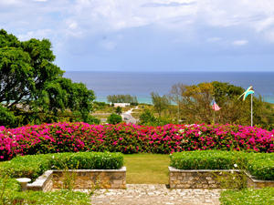 Montego Bay City Sightseeing, Rose Hall Great House and Shopping Excursion