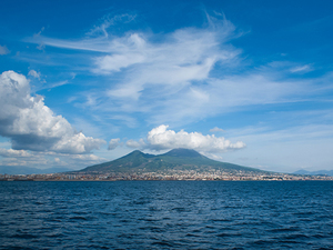 Naples Affordable Shuttle to Mt. Vesuvius Excursion