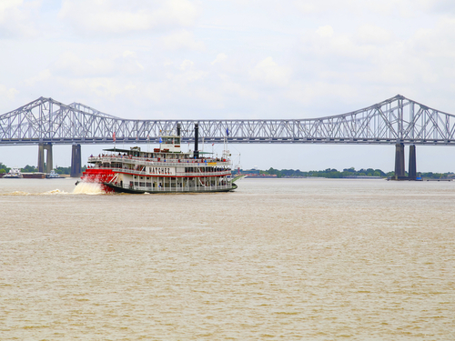 New Orleans  Louisiana / USA Natchez steamboat Tour Reservations