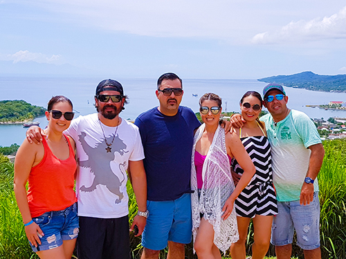 Roatan day pass Trip Reservations